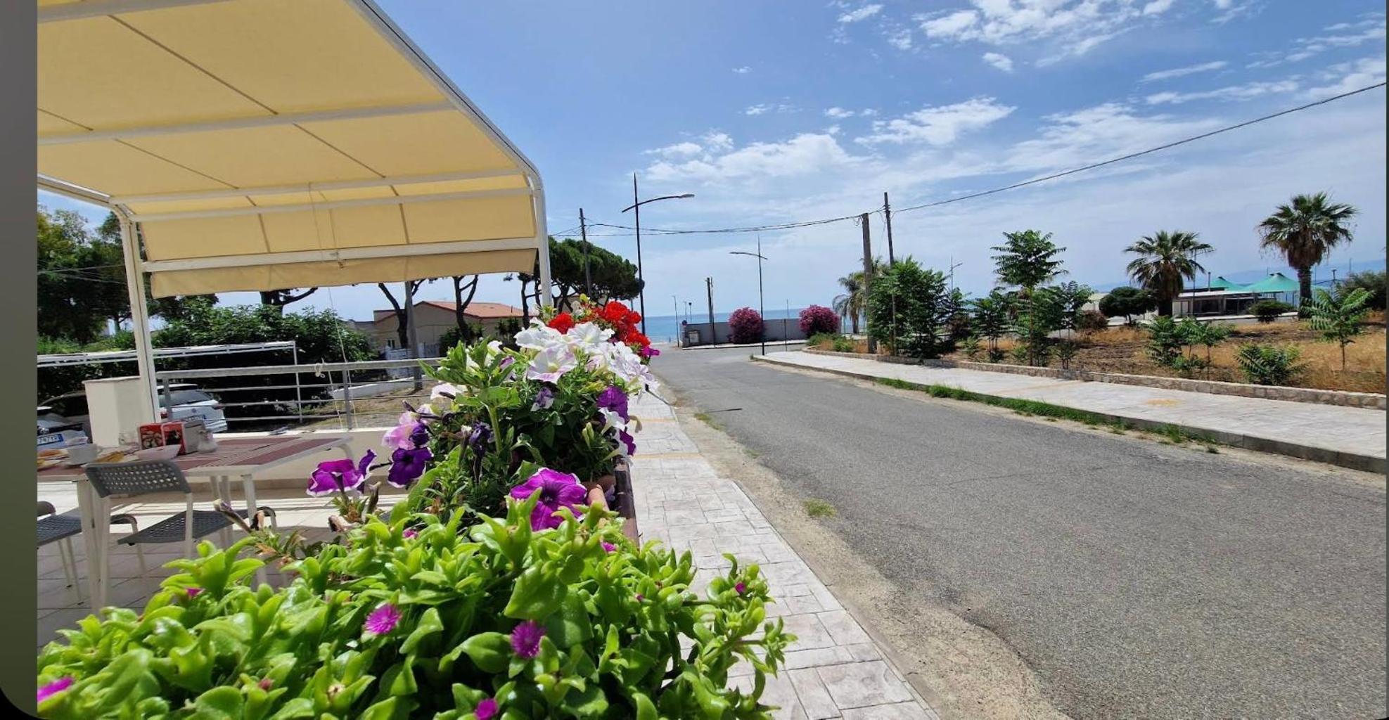 Il Sogno Di Calipso Bed & Breakfast อเมนโดลารา ภายนอก รูปภาพ