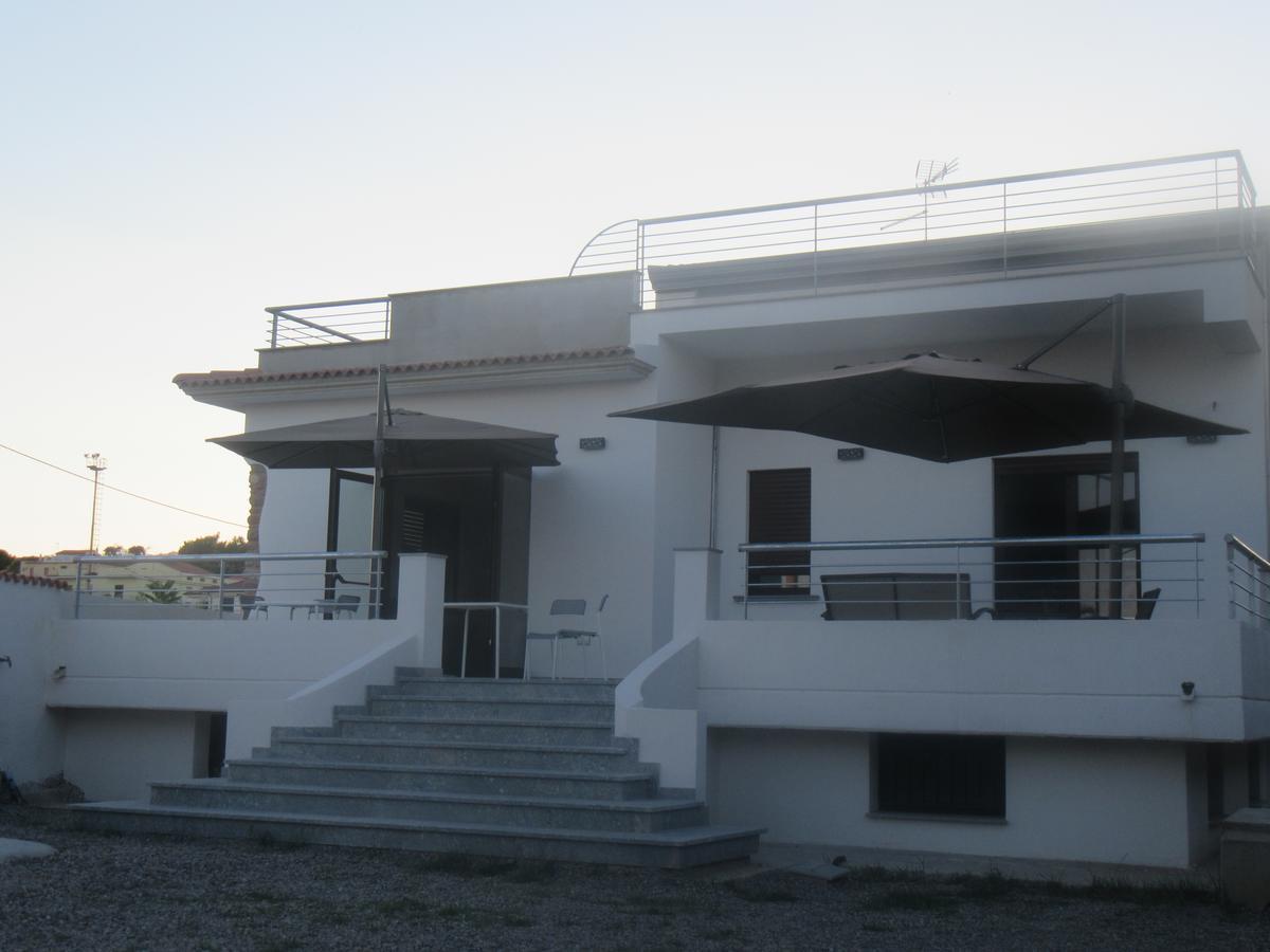 Il Sogno Di Calipso Bed & Breakfast อเมนโดลารา ภายนอก รูปภาพ